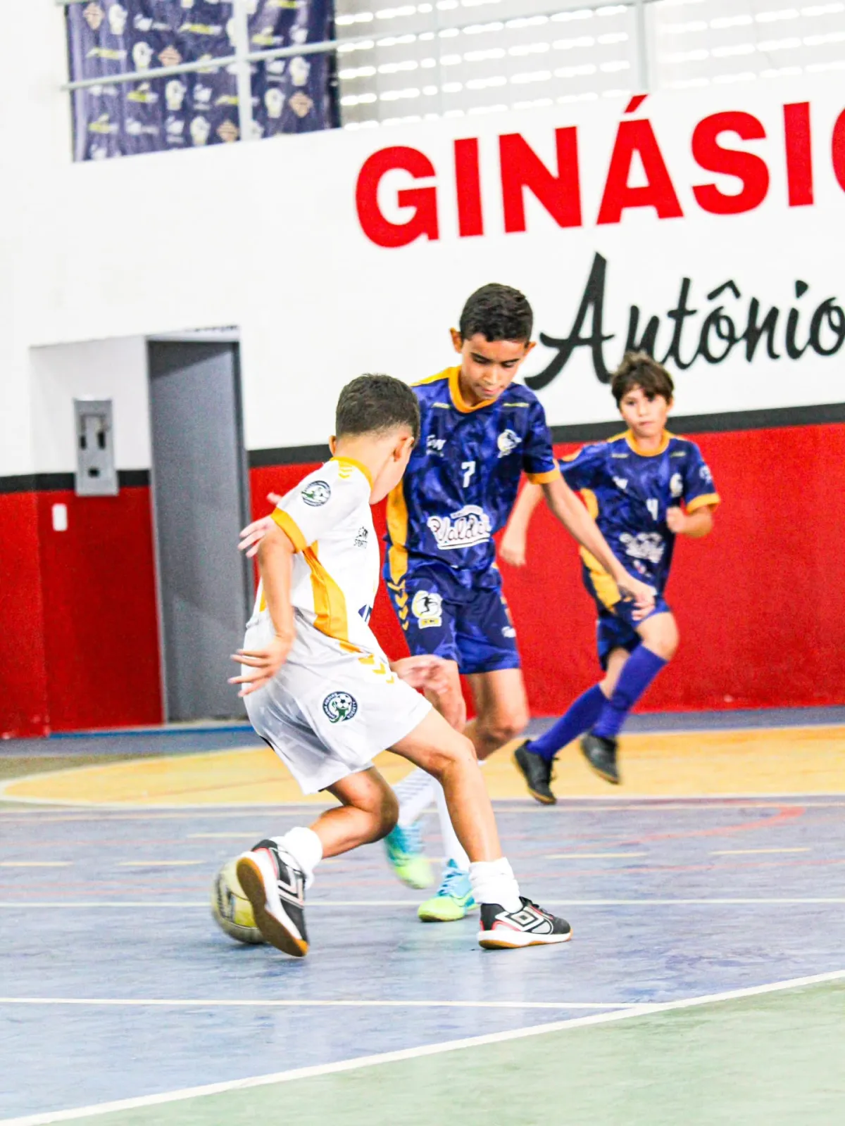 ​A base vem forte! 💪⚽️